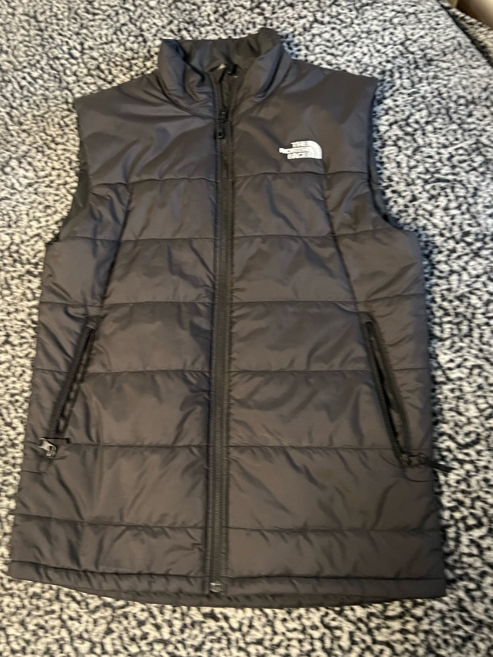 The North Face Men's Small 
 Black Puffer Vest